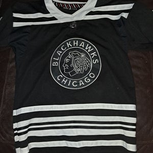CORY CRAWFORD 2019 WINTER CLASSIC CHICAGO BLACKHAWKS JERSEY