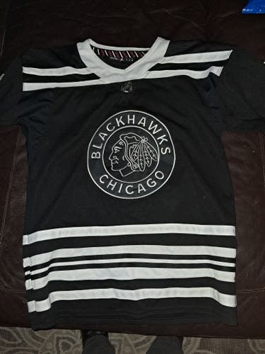 CORY CRAWFORD 2019 WINTER CLASSIC CHICAGO BLACKHAWKS JERSEY
