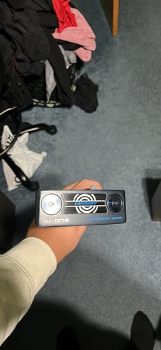 Blue Men's 2024 Odyssey Ai-One Blade Right Handed Putter 35" (New)
