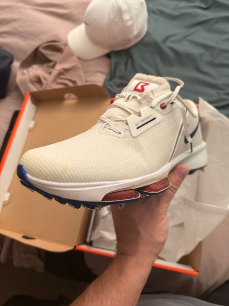 Men's Size M 11.0 (W 12.0) Nike Golf Shoes (Used)