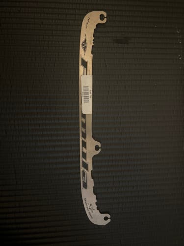 Mission Formula Runner Steel Blade 296 mm count of 1 not a pair