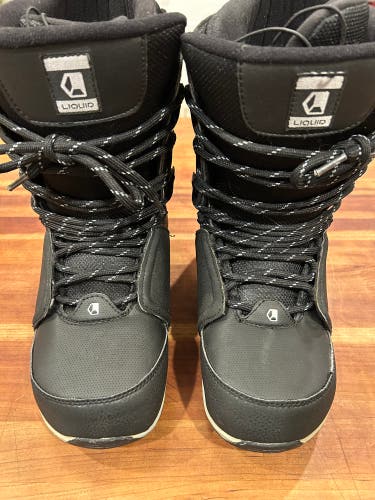 Size M 8.0 (W 9.0) Lib Tech Snowboard Boots (Used)
