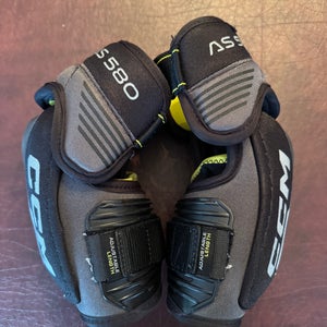 Junior Small CCM Tacks AS 580 Elbow Pads (Used)