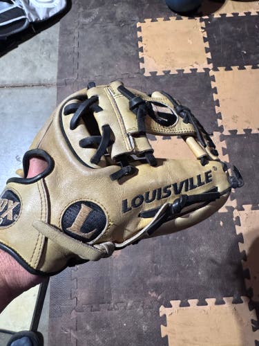 Louisville Slugger TPX PRO RH Baseball Glove 11.5" (Used)