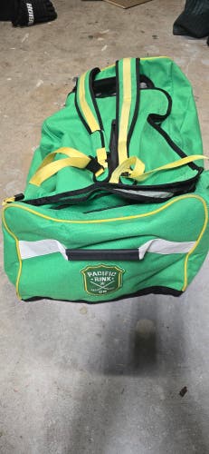 Hockey Bag - Pacific Rink Junior Player Bag