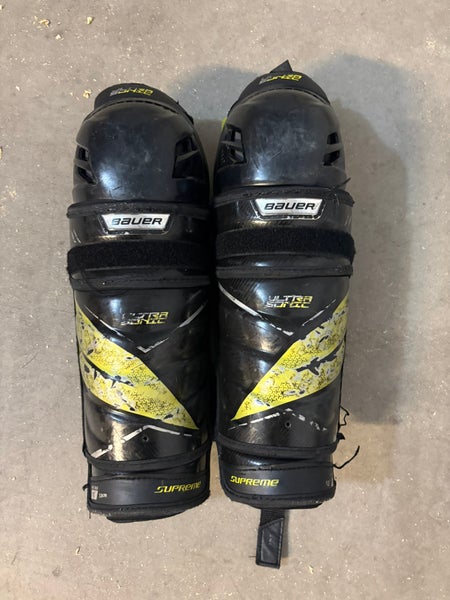 Junior Bauer Supreme Ultrasonic 13" Shin Pads (Used)