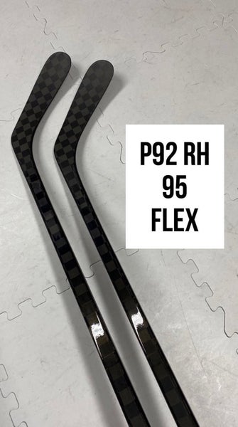 Senior(2x)Right P92 95 Flex ProBlackStock™ Unbranded Blackouts Pro Stock Nexus Hockey Sticks