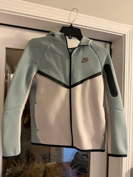Nike Tech Sweatshirt Boys Large