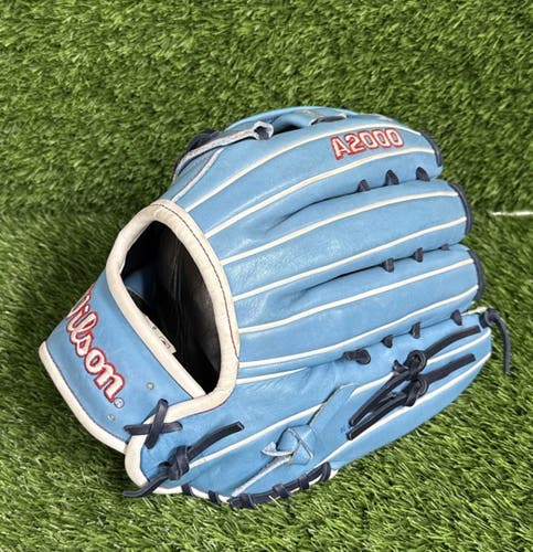 Wilson A2000 12.75" 1777 Outfield Baseball Glove - Pro Stock BLUE *NEEDS BROKEN IN *