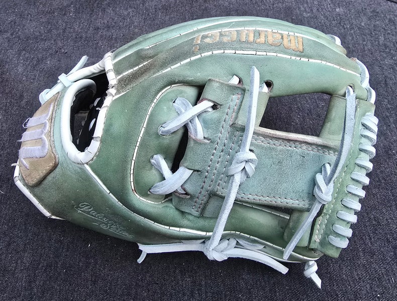 2023 Marucci RH Infield Palmetto Softball Glove 11.75" (Used)