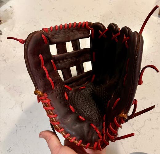 SSK Dimple II RH Outfield Baseball Glove 12.5" (Used)