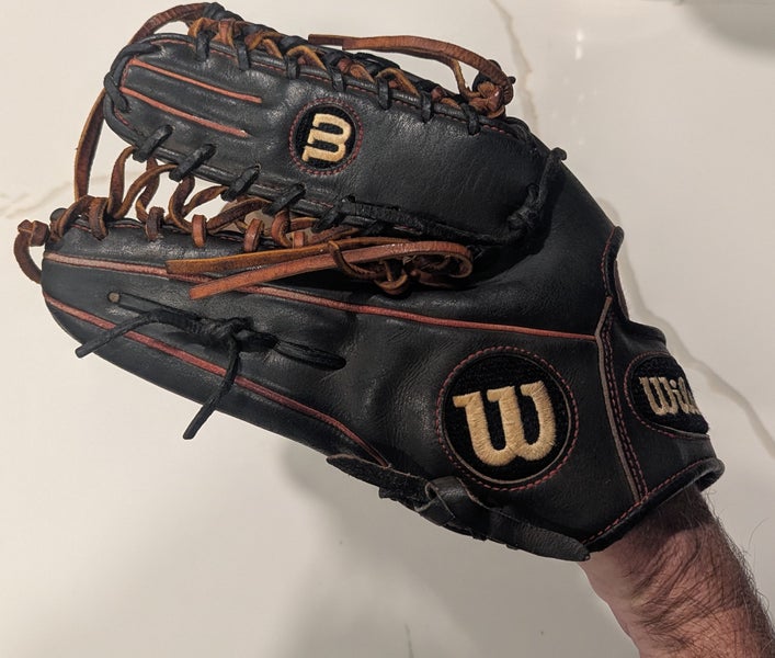 Wilson A2000 Trapeze OT6 Pro Stock - LHT - 12.75 Outfield