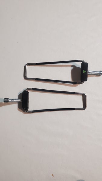 Bauer Konekt boot buckles two