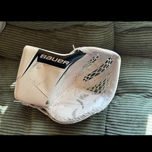2025 Bauer SV-Pro Catch Glove Regular (Used)