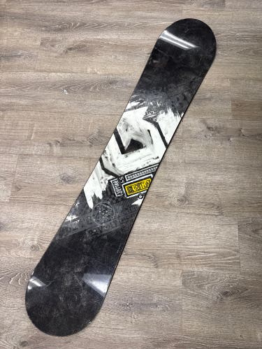 Burton Bullet Snowboard Without Bindings 154 cm (Used)