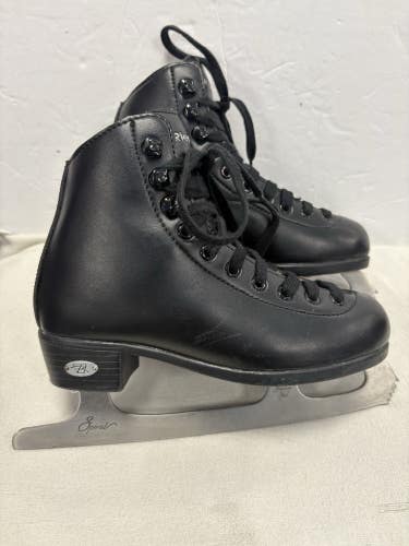 Boys Junior Size 2 Black Riedell Figure Ice Skates. Excellent Condition