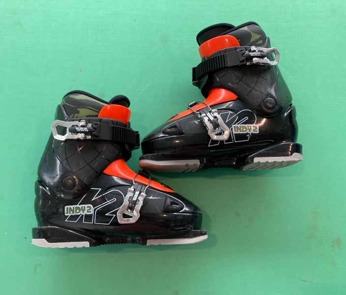 Used Junior K2 Indy 2 Ski Boots | Mondo Size 22.5 | Sole Length 262mm