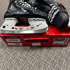 CCM Jetspeed FTW Hockey Skates 7 (New) Regular width