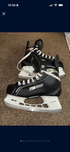 Bauer Tuuk One 05 Supreme Ice Hockey Skates Size 5R Gear Equipment Used Pre Owned.