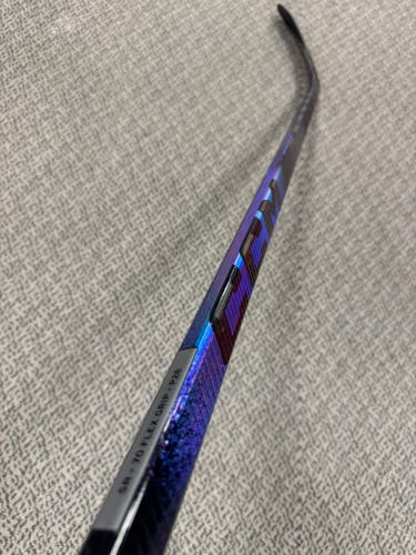 Senior CCM Ribcor Trigger 10 Pro Right Handed Hockey Stick P28 70 Flex (New)