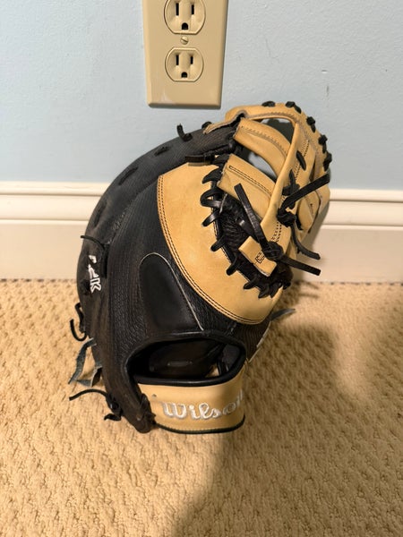 2024 Wilson A2K RH First Base Baseball Glove 12.5" (Used)