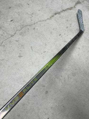 77 Flex P88 Senior Bauer Vapor Hyperlite 2 Left Hand Hockey Stick Pro Stock NHL (Used)