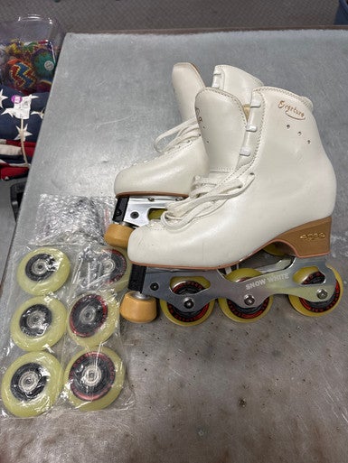 Used EDEA OVERTURE SNOW WHITE Senior Rec Fitness Skates White Senior 6.5 11793-S000259677