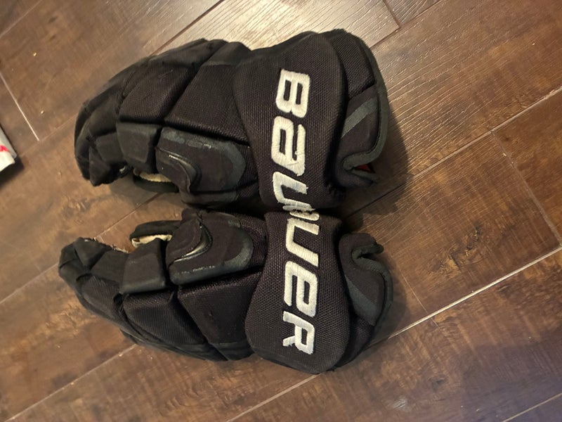 Bauer Vapor APX Pro Gloves 15" (Used)