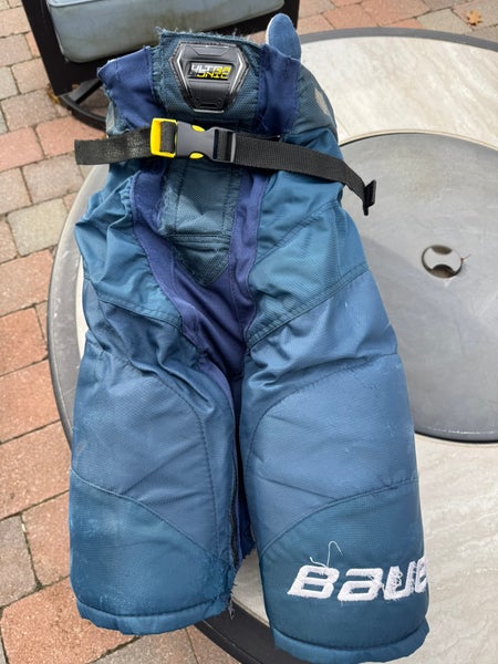 Men's Senior Medium Bauer Supreme Ultrasonic Hockey Pants (Used)