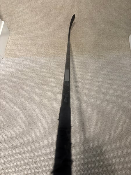 Junior CCM Ribcor Trigger 6 Pro Left Hand Hockey Stick P28 55 Flex (Used)
