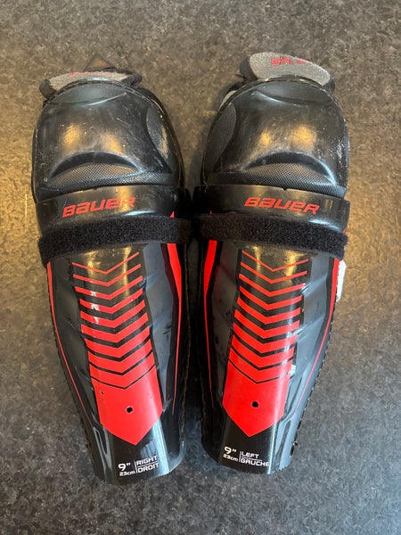 Youth Bauer Lil Sport 9" Shin Pads (Used)