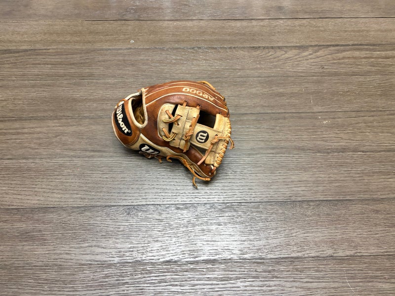 Wilson A2000 1786 11.5" I Web