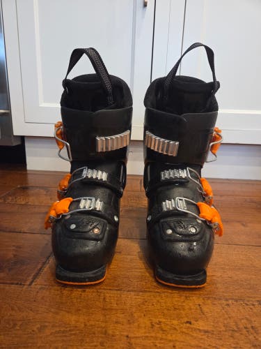 Mondo 20 & 20.5 Kid's Tecnica JT3 Ski Boots