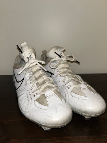 White Men's Size M 11.0 (W 12.0) Adult Nike Huarache 9 Varsity Lax Low Top (Used)