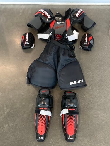 Used Youth Bauer Starter Kit | Age 5 - 7 | No Gloves | Bag Included