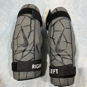 Small Youth Nike Vapor Arm Pads (Used)