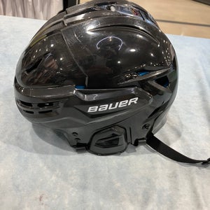 Black Medium Bauer Re-Akt 55 Helmet (Used)
