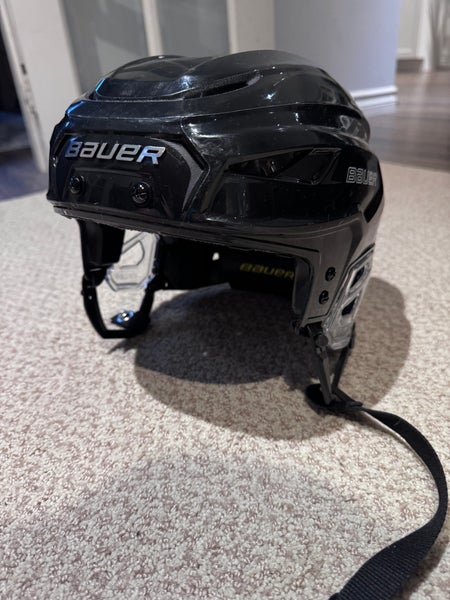 NEW BAUER HYPERLITE 2 HELMET - S/M