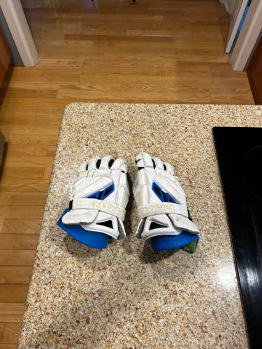Maverik Lacrosse Gloves 13" (Used)