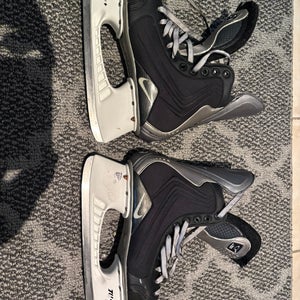 2001 Nike Quest 3 Hockey Skates Regular Width 11 (Used)