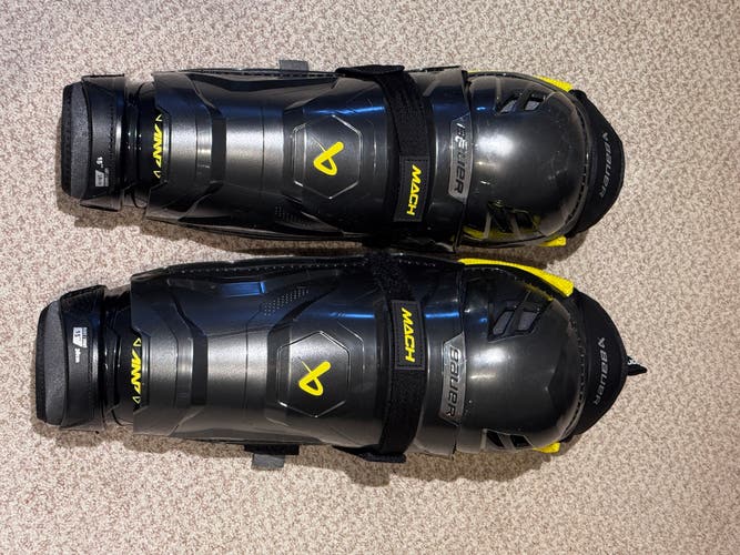 NEW BAUER SUPREME MACH SHIN GUARDS - 15"