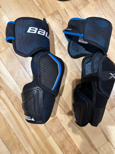 Senior Medium Bauer Bauer X Elbow Pads (Used)