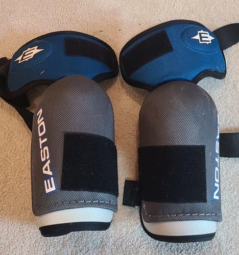 Junior Large Easton Synergy Elbow Pads (Used)
