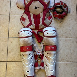 System 7 Custom Catcher Set