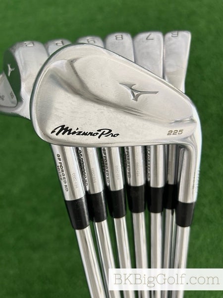 Mizuno Pro 225 / 223 Forged Combo Iron Set 5-G / NS Pro Modus Tour 105 Regular
