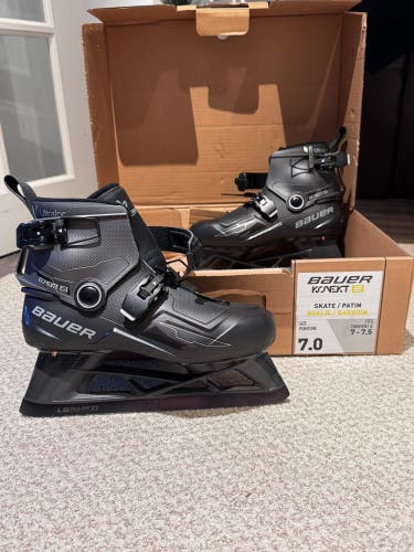 LIKE NEW BAUER KONEKT 2 Skates - Size 7