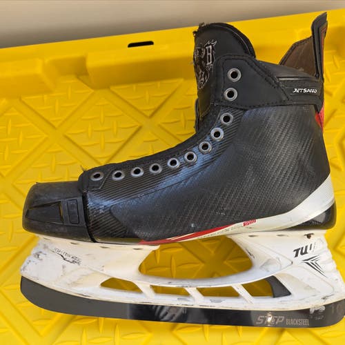 Like new Brent Burns CCM FT4 Pro skates. size 10 with 288 Tuuk holders