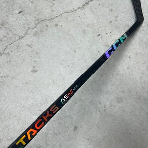 85 Flex P29 Senior CCM AS-VI Pro Left Hand Hockey Stick Pro Stock (Used)