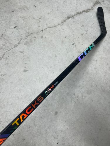 85 Flex P29 Senior CCM AS-VI Pro Left Hand Hockey Stick Pro Stock (Used)