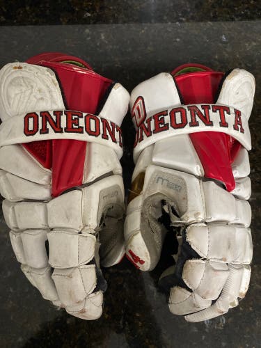 Maverik Max Lacrosse Gloves 13" (Used)